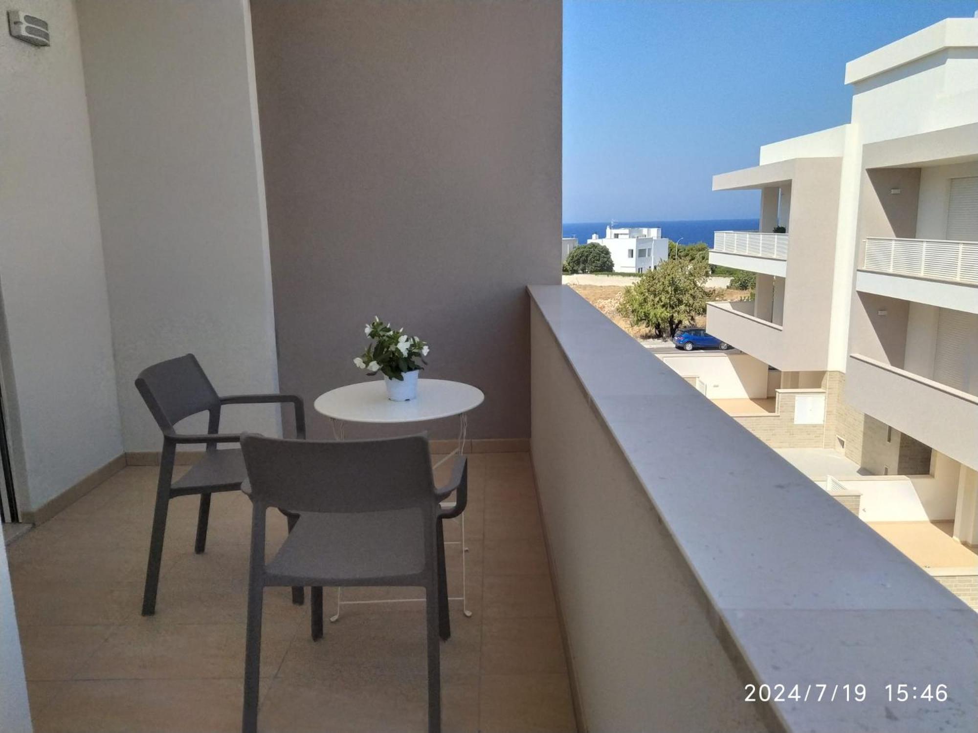 Sea Wind Stanza Con Garage E Ascensore Polignano a Mare Eksteriør billede